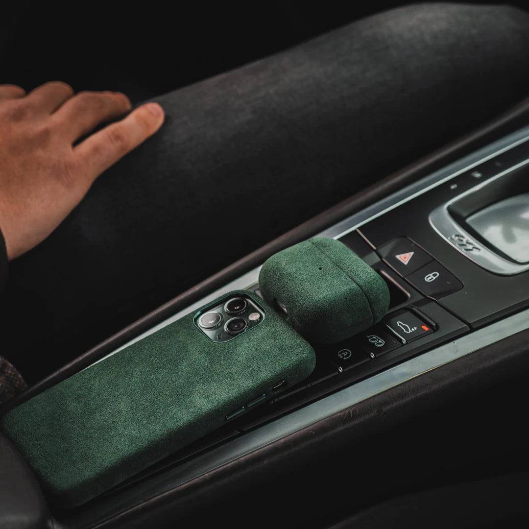 Case AirPods Alcantara - Verde Meia Noite