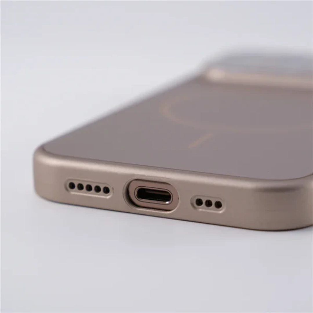 Case iPhone Glass MagSafe — Design Inspirado no iPhone 17