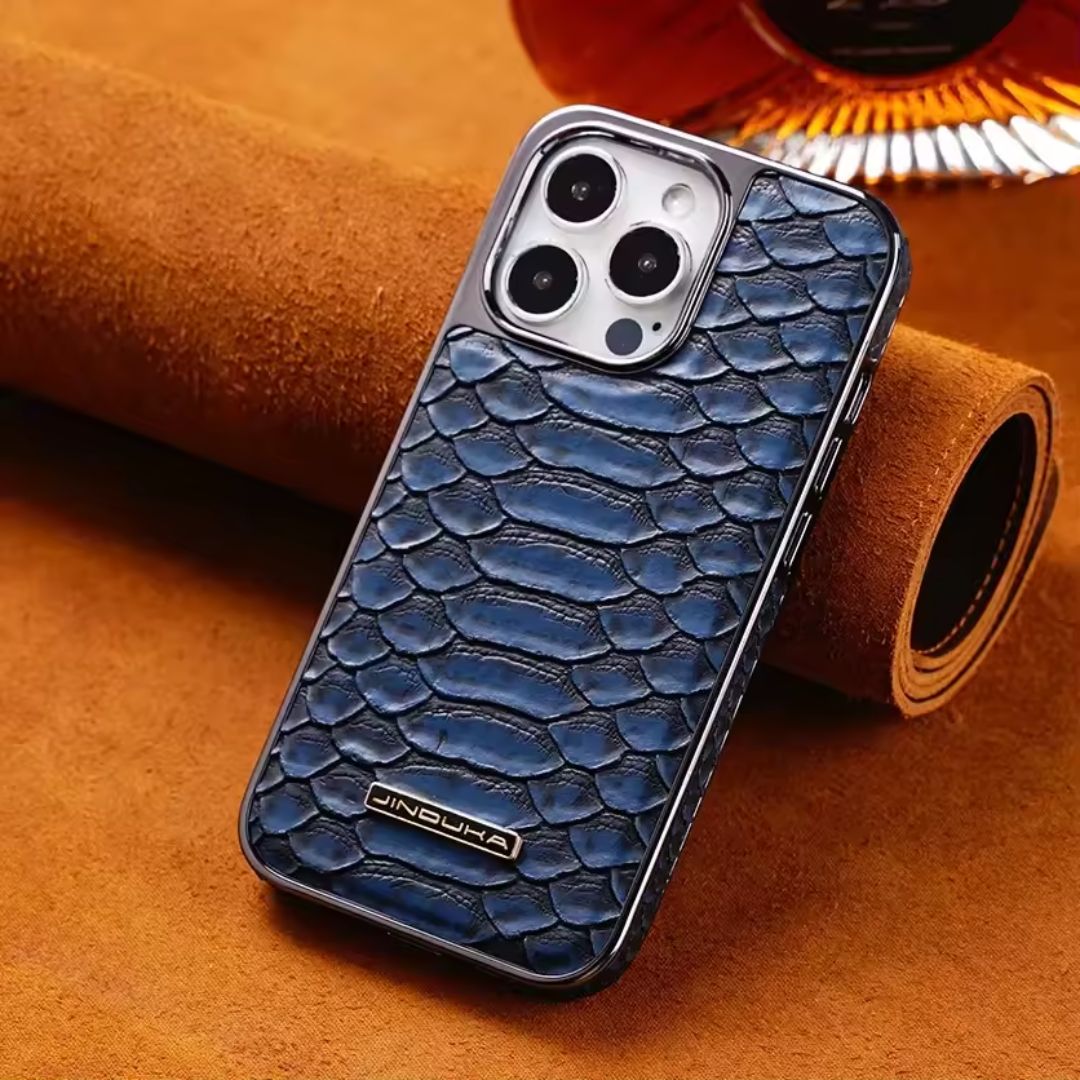 Case iPhone de Couro Premium com Detalhes