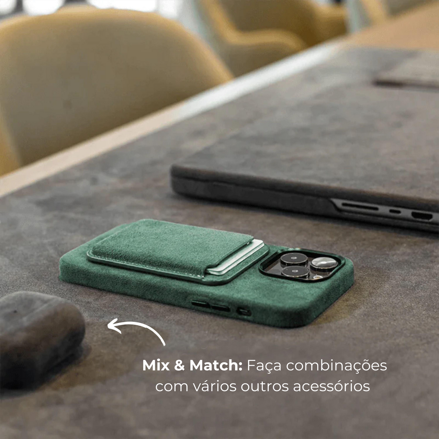 iPhone Case Alcantara - Verde Meia-Noite